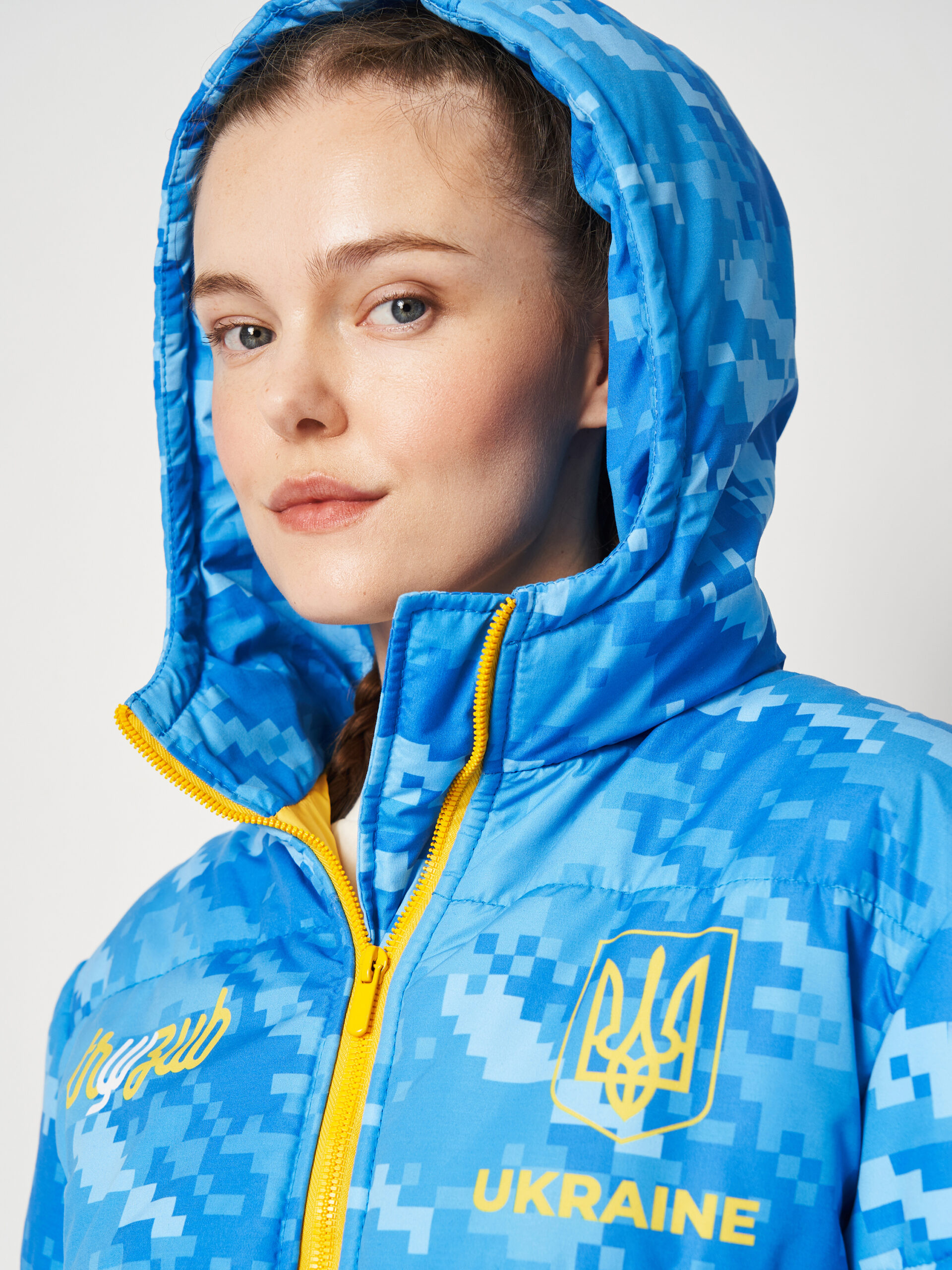 Куртка жіноча
