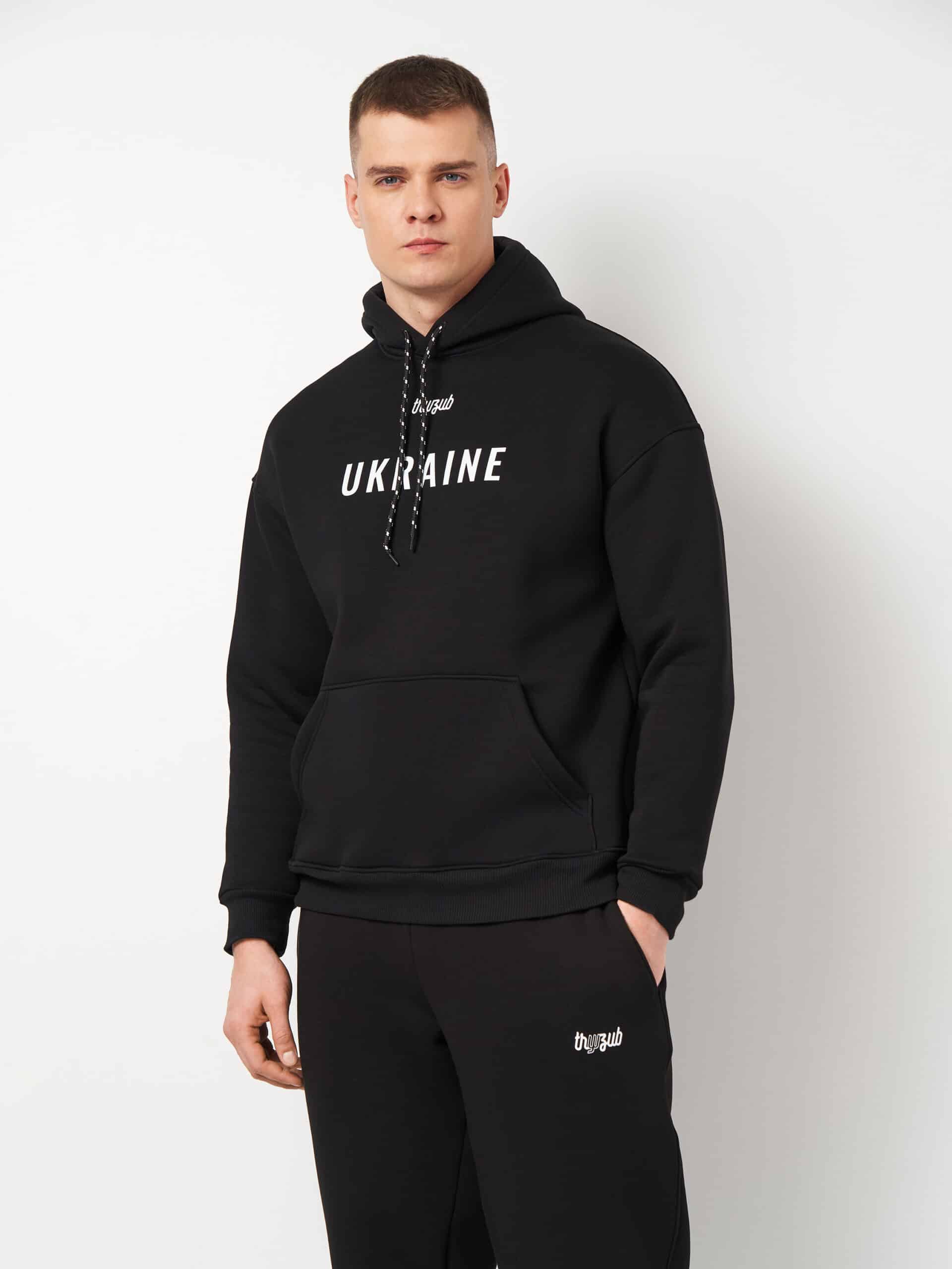 Чоловічий чорний худі "Ukraine"